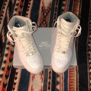 Nike Air Force1 (HighTop)